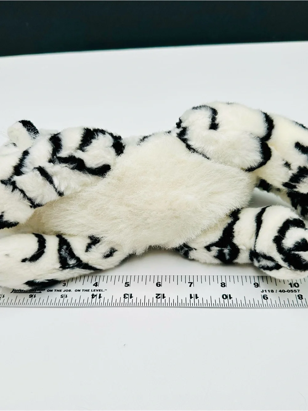 Russ Berrie Plush White Snow Tiger Chandani 90s Stuffed Animal 11” L Blue Eyes